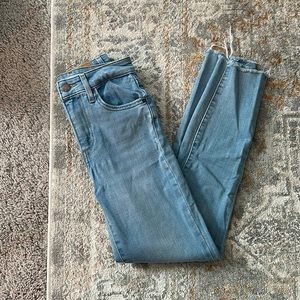 Levi’s High Rise Skinny Jeans